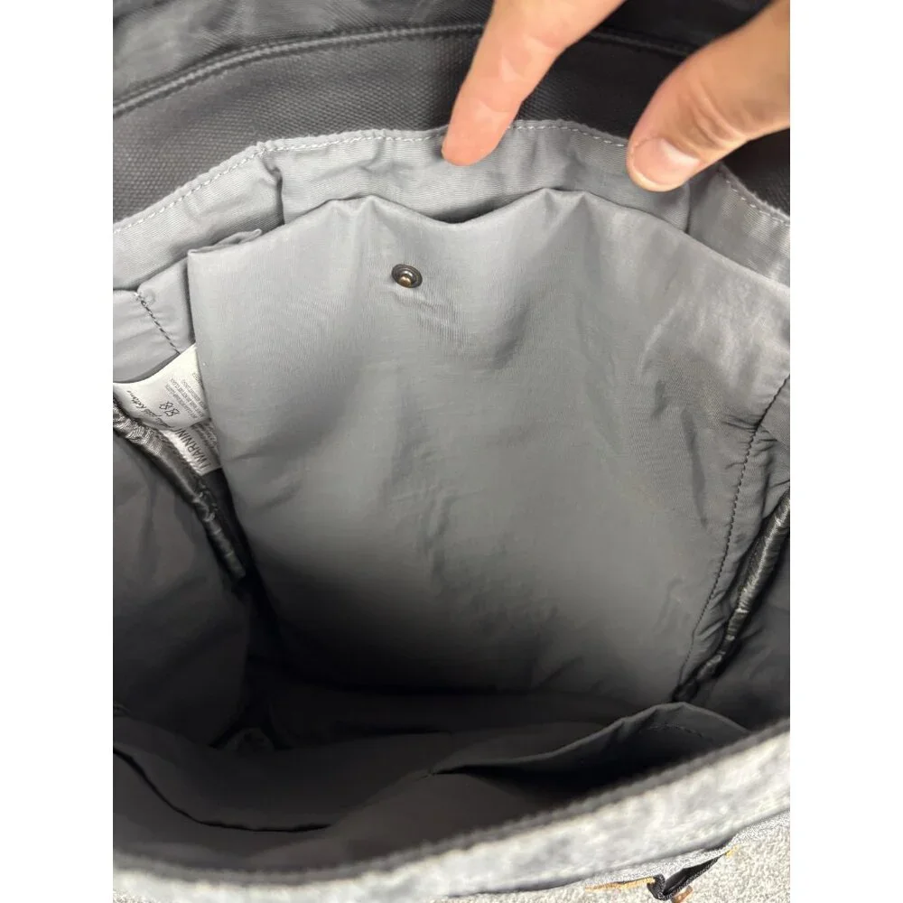 Petunia‎ Pickle Bottom Gray Diaper Bag Backpack Tote Medium Baby Boy Pockets